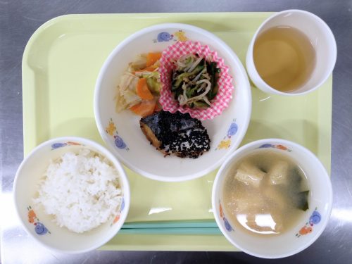 昼食