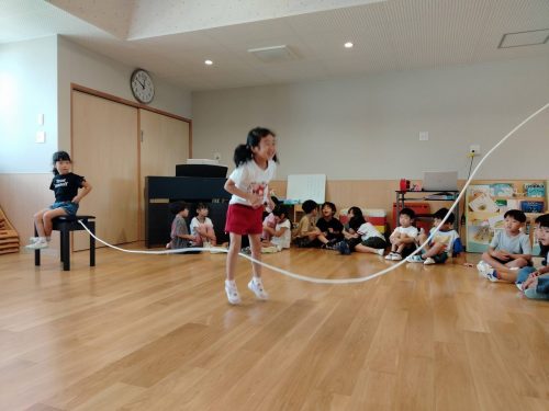 9月1日：大繩をして遊びました！