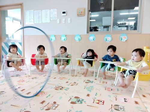 9月16日：青のフラフープが転がってきたり、クルクル回って大喜び(⌒∇⌒)