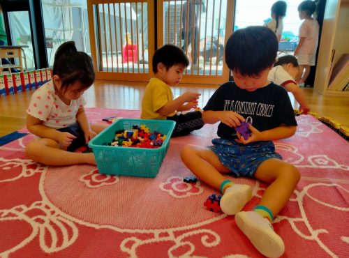 9月16日：マイクラブロックで遊んだよ！何を作っているのかな？