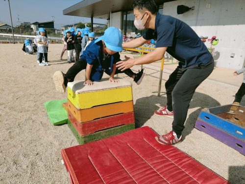 11月17日：跳び箱をしたよ！