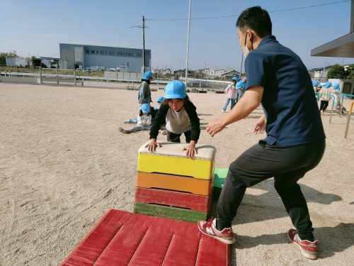 11月17日：跳び箱をしたよ！