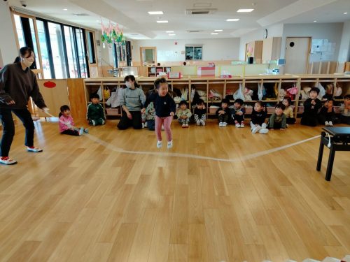 12月16日：大繩跳びをしたよ！40回も跳べたよ✨