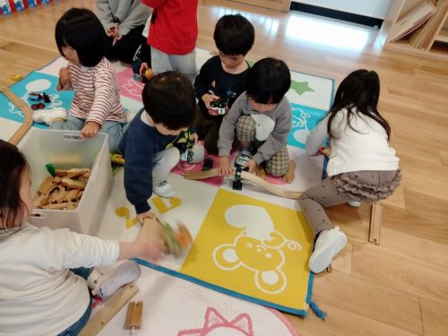 3月12日：坂道を作ったよ！面白かったね(*^-^*)