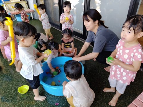 8月29日：水風船もあったよ。ムニュムニュしてて面白かったね♪