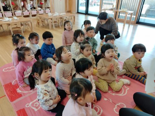 3月11日:”すうじの歌”のペープシアターを見たよ！