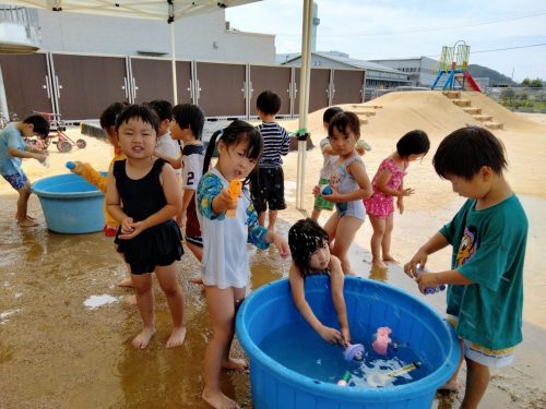 7月11日：水遊びをしました！