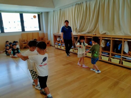 9月16日：どんじゃんけんをして遊びました。
