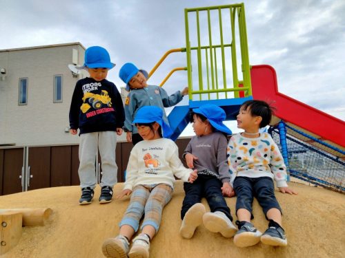 11月18日：「ここで写真撮りたーい！」…こちらを向いてください…。