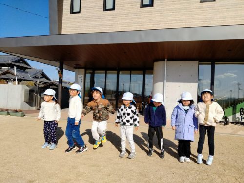 1月14日：レンチン鬼ごっこをしました。