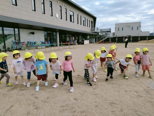 10月20日：「いちについて、よーいドン！」の練習をしました。