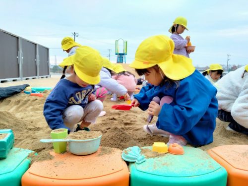 12月17日：お友達と一緒におままごと！楽しいね♬